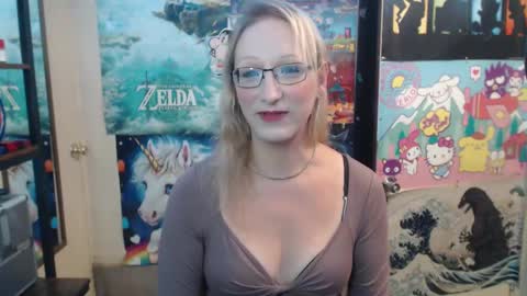 Snapshot of savanah_banana chatting on September 24, 2025, 3:15 pm Savanah online show from September 24, 2025, 3:15 pm