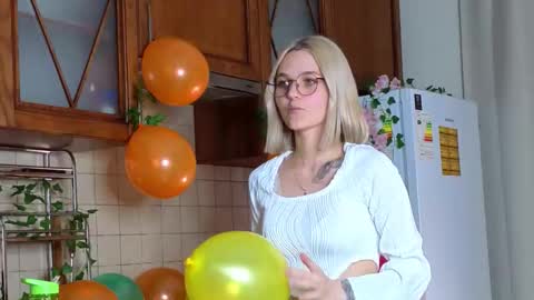 Snapshot of savannahshor chatting on October 4, 2025, 8:29 pm savannahshor online show from October 4, 2025, 8:29 pm