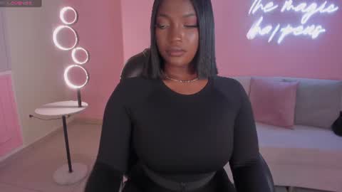 S a v a n n a h  online show from June 15, 2026, 1:24 pm