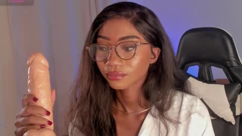 Savannahwildee online show from February 9, 2025, 12:06 am