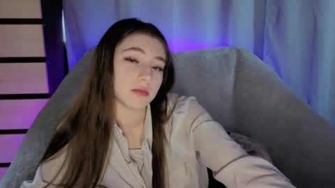 Sophie online show from May 9, 2026, 9:25 am