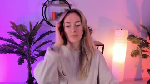 save the qween online show from February 9, 2025, 8:22 am