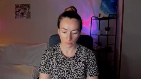 save the qween online show from December 1, 2025, 7:24 am