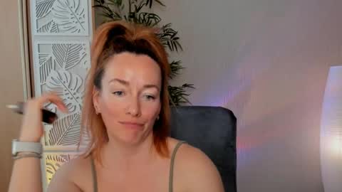 save the qween online show from May 6, 2026, 7:35 am