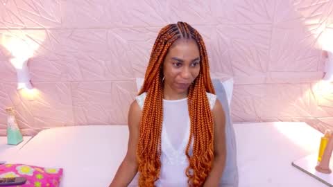 Snapshot of savory_pussy18 chatting on October 14, 2025, 2:18 pm savory_pussy18 online show from October 14, 2025, 2:18 pm