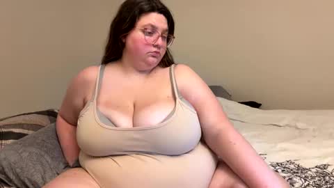 Lexi online show from October 23, 2025, 4:45 am