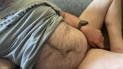 Snapshot of saxbobear chatting on May 18, 2026, 9:04 am SaxBoBear online show from May 18, 2026, 9:04 am