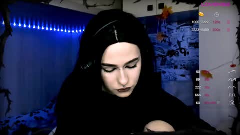 pronoun she. name Mary. age 21. online show from December 14, 2024, 8:40 pm
