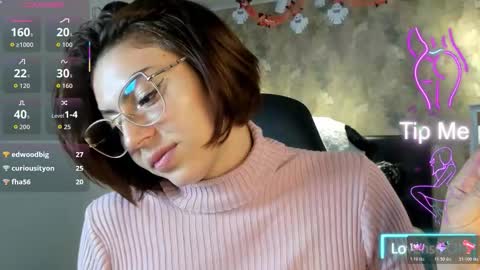 Snapshot of saya_amaretto1 chatting on October 18, 2025, 5:25 pm Saya Amaretto  online show from October 18, 2025, 5:25 pm