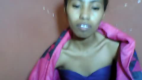 Snapshot of sayaah01 chatting on July 1, 2026, 7:02 pm sayaah01 online show from July 1, 2026, 7:02 pm