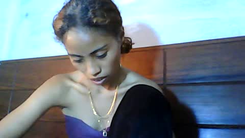 Snapshot of sayaah01 chatting on July 15, 2026, 12:54 pm sayaah01 online show from July 15, 2026, 12:54 pm