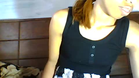 Snapshot of sayaah01 chatting on August 4, 2026, 7:11 am sayaah01 online show from August 4, 2026, 7:11 am
