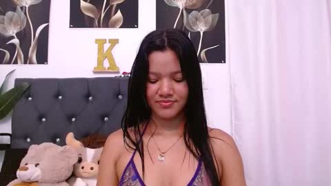 saykimmy online show from April 30, 2026, 3:02 am