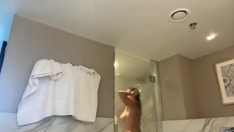 Good Girls Say Please...and Thank You online show from October 29, 2025, 11:01 am