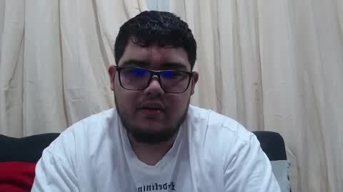 Snapshot of sbqestevanr chatting on February 12, 2025, 1:30 am sbqestevanr online show from February 12, 2025, 1:30 am