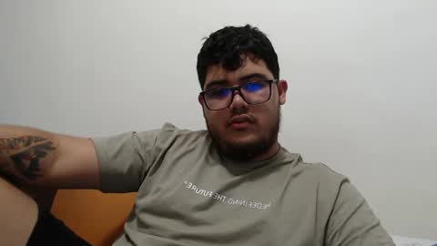 Snapshot of sbqestevanr chatting on February 16, 2025, 1:25 am sbqestevanr online show from February 16, 2025, 1:25 am