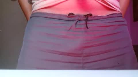 Snapshot of sbutter chatting on November 25, 2025, 9:15 pm sbutter online show from November 25, 2025, 9:15 pm