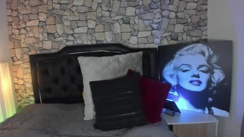 Scarlat Diamond  online show from October 12, 2025, 7:46 pm