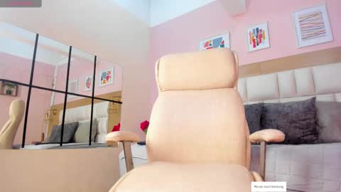 Scarleet  online show from March 8, 2025, 3:50 am