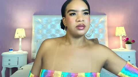 Snapshot of scarleett_fox_ chatting on October 19, 2025, 9:04 pm Scartlett online show from October 19, 2025, 9:04 pm