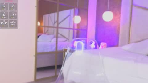 Scarlett online show from February 19, 2026, 7:43 pm