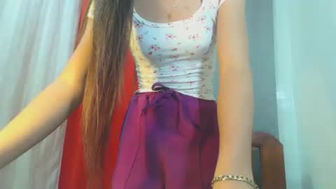 scarlet121698 online show from October 5, 2025, 4:00 am