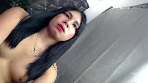 scarlet_111 online show from May 4, 2026, 11:34 pm