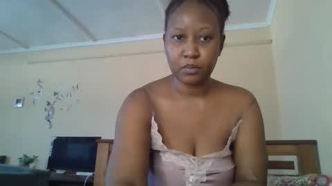 Snapshot of scarlet_25142359 chatting on September 15, 2025, 8:47 am scarlet_25142359 online show from September 15, 2025, 8:47 am