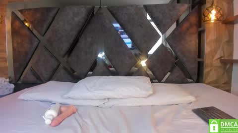 Snapshot of scarlet__jones_ chatting on October 4, 2025, 8:18 pm scarlet__jones_ online show from October 4, 2025, 8:18 pm