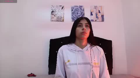 Snapshot of scarlet__muse chatting on July 27, 2026, 11:50 am scarlet__muse online show from July 27, 2026, 11:50 am
