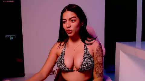 Snapshot of scarlet_carterr chatting on February 25, 2026, 9:35 pm scarlet_carterr online show from February 25, 2026, 9:35 pm