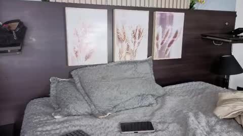 scarlet_gracee online show from May 16, 2026, 10:36 am