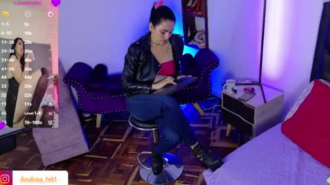 scarlet_hiit online show from May 26, 2026, 4:30 am