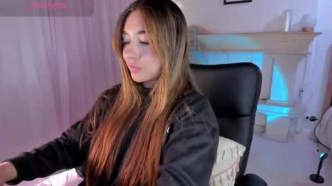  Celeste online show from December 23, 2024, 3:33 pm