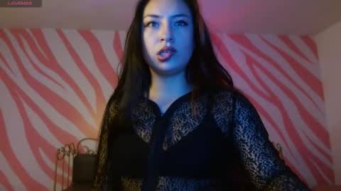 Snapshot of scarlet_queen4 chatting on February 28, 2026, 1:23 pm Kimberly online show from February 28, 2026, 1:23 pm