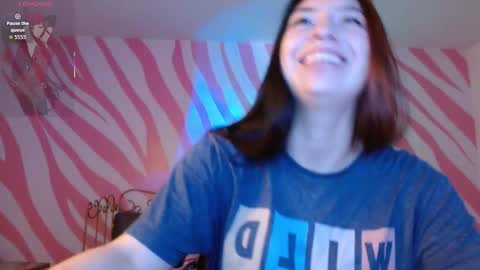 Snapshot of scarlet_queen4 chatting on March 6, 2026, 1:18 pm Kimberly online show from March 6, 2026, 1:18 pm