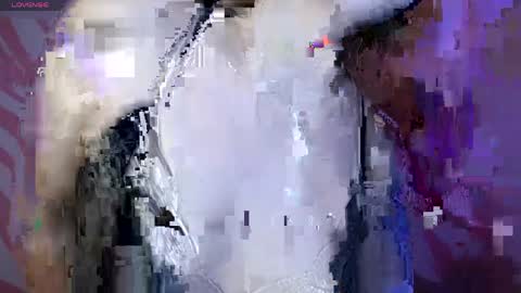 Snapshot of scarlet_queen4 chatting on April 27, 2026, 12:58 pm Kimberly online show from April 27, 2026, 12:58 pm
