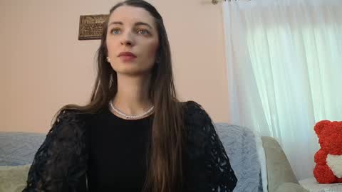 Snapshot of scarlet_rosse chatting on May 10, 2026, 9:47 am Scarlet online show from May 10, 2026, 9:47 am