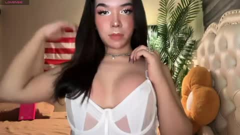 scarlet_sweet6969 online show from May 2, 2026, 3:33 am