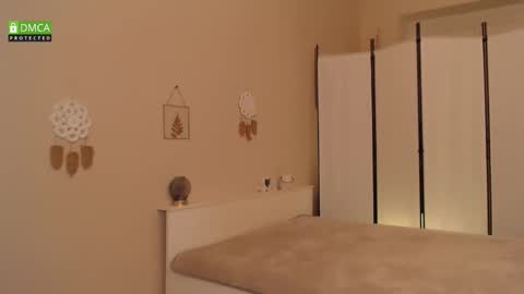 scarlet_sweety online show from March 2, 2026, 7:43 pm