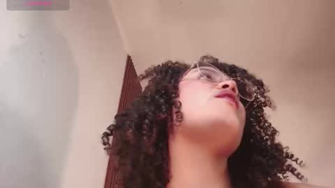 Snapshot of scarlet_veil chatting on January 5, 2026, 6:44 pm scarlet_veil online show from January 5, 2026, 6:44 pm