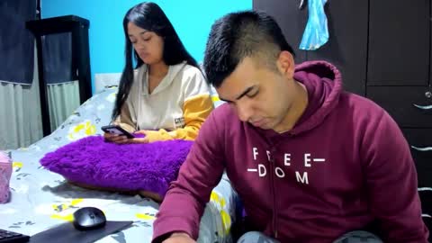 ScarletandRyan28 online show from October 29, 2025, 9:55 am