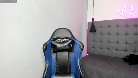 Snapshot of scarletcherry18 chatting on June 15, 2026, 4:36 am scarlet online show from June 15, 2026, 4:36 am