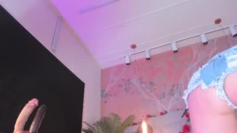 Snapshot of scarletdavis_ chatting on June 9, 2026, 12:06 pm Scarlet Dayana online show from June 9, 2026, 12:06 pm