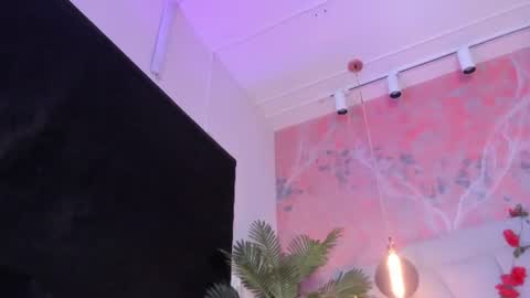 Snapshot of scarletdavis_ chatting on June 29, 2026, 12:05 pm Scarlet Dayana online show from June 29, 2026, 12:05 pm