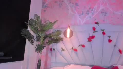 Snapshot of scarletdavis_ chatting on July 1, 2026, 12:07 pm Scarlet Dayana online show from July 1, 2026, 12:07 pm