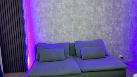 Amanda online show from November 5, 2025, 5:18 am