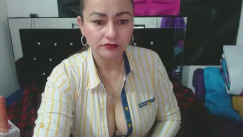 Snapshot of scarletglow1 chatting on December 5, 2024, 8:00 pm scarletglow1 online show from December 5, 2024, 8:00 pm