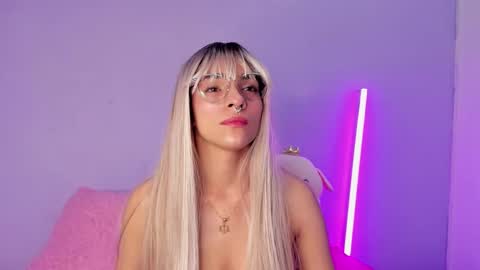 I am  Scarleth  Check mi profile online show from January 28, 2025, 12:00 pm