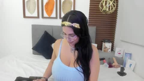 Snapshot of scarleth_swann chatting on February 6, 2025, 2:22 am scarleth online show from February 6, 2025, 2:22 am